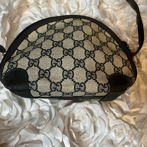 Gucci Vintage crossbody - Picture 3 of 15